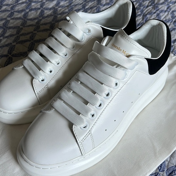 alexander mcqueen size 9